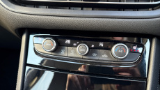 Vauxhall Grandland 1.2 Turbo Ultimate 5dr Petrol Hatchback